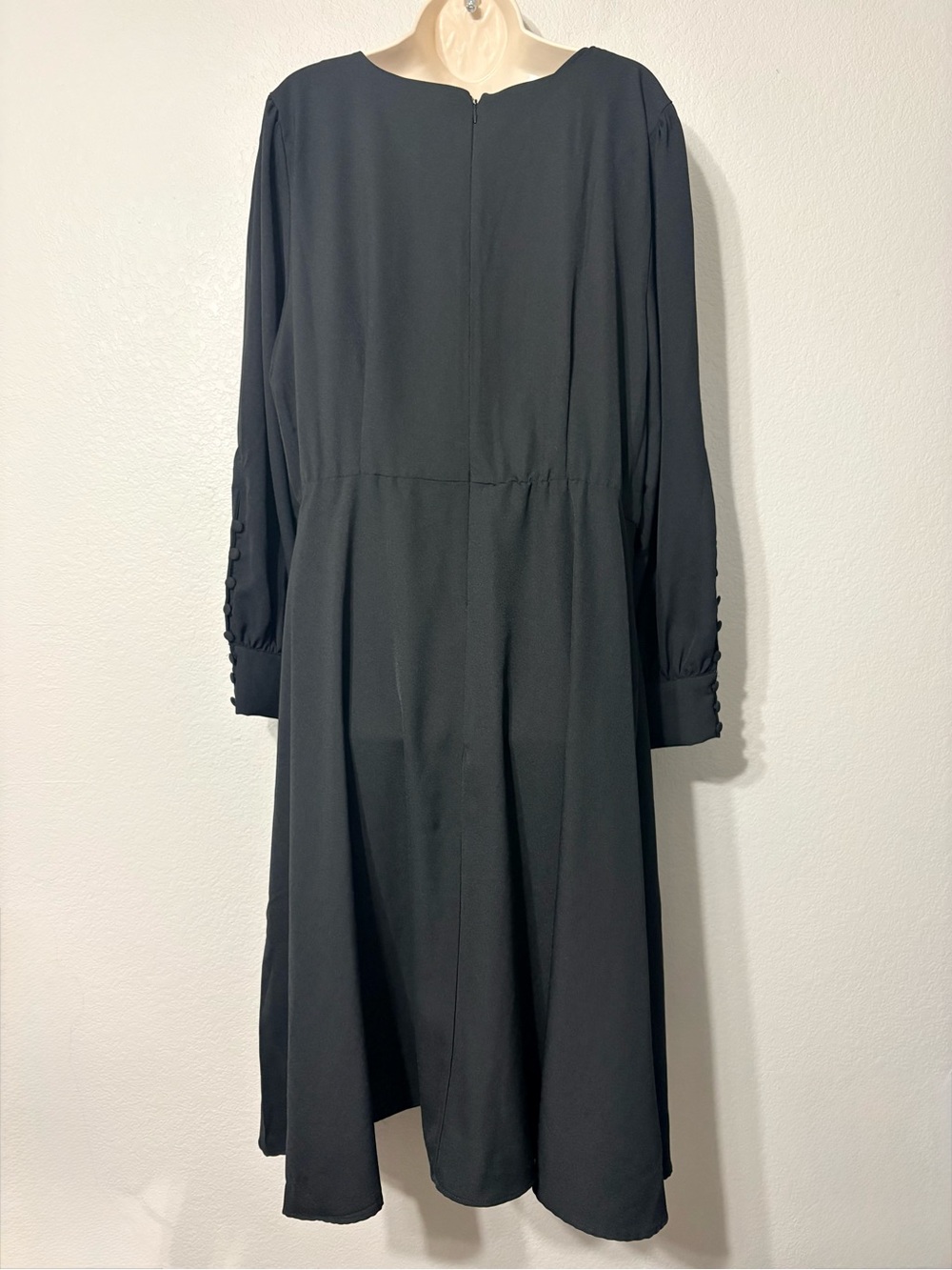 Eloquii Classic Black Empire Waist Long-Sleeve Midi Dress Button Cuff Detail 18 - Picture 8 of 16